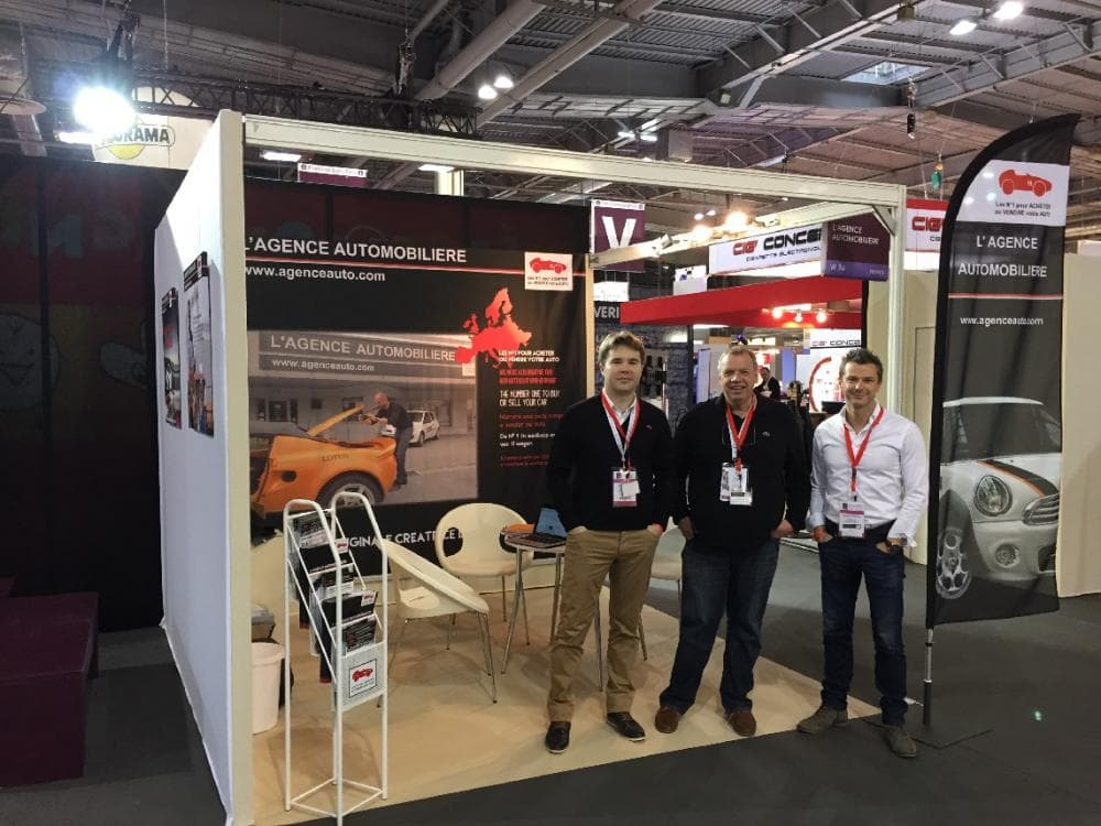 Stand au salon de la franchise à Paris