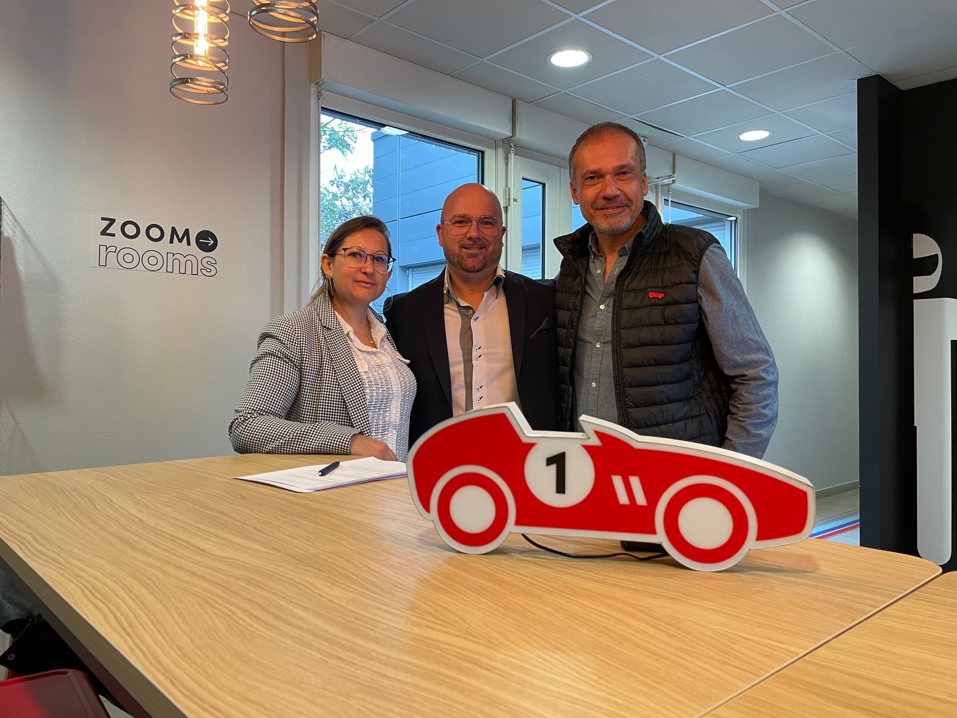 Annonce Partenariat Inédit : L'Agence Automobilière x VSP Location