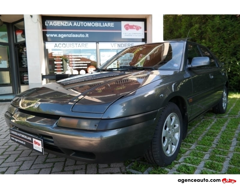 Mazda 323 323F 1.8i 16V 5 porte GT 128cv — 2