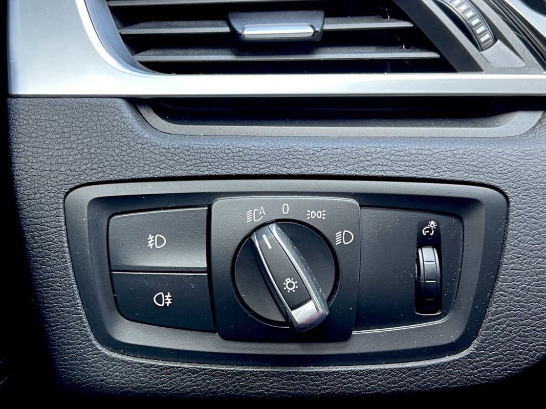 BMW X1 (F48) sDrive 18i 136ch X-line — 19