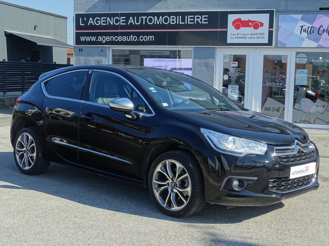Citroen DS4 2.0 HDI 160 CV SPORT CHIC — 1