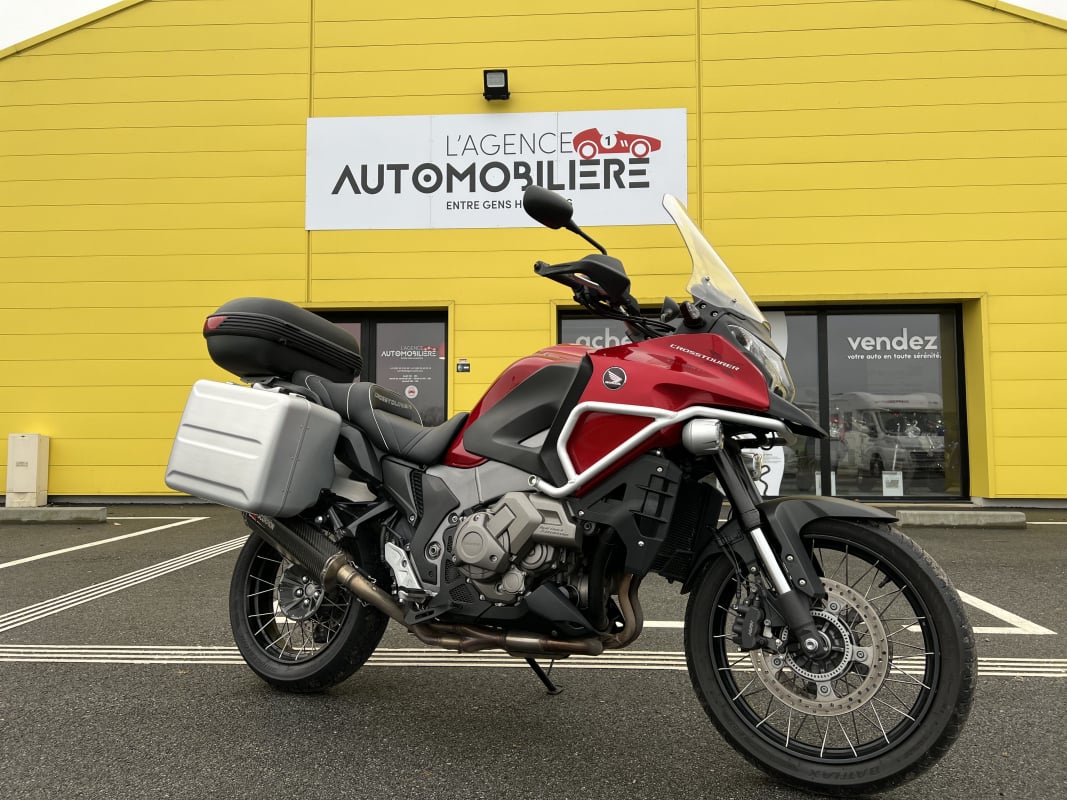Honda VFR RC30 1200 X Cross Tourer — 1