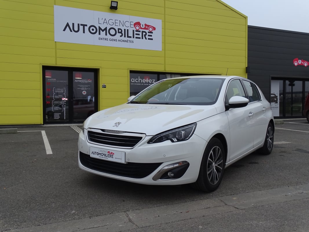 Peugeot 308 1.6 BLUE HDI 120 CV Allure — 1