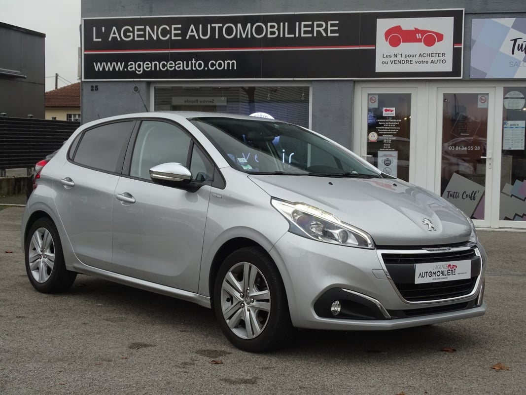 Peugeot 208 1.2 Puretech 82 ch Style 1ère main — 1