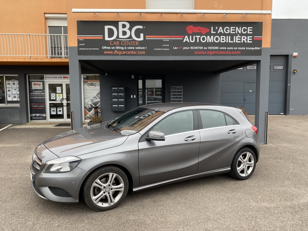 Mercedes-Benz Classe A 1.6 200 Inspiration 7G-Dct — 1