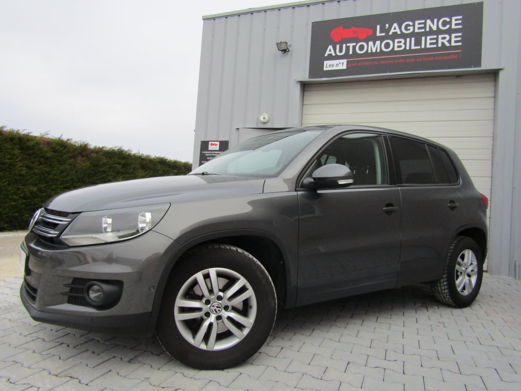 Volkswagen Tiguan 2.0tdi 110cv bluemotion — 1