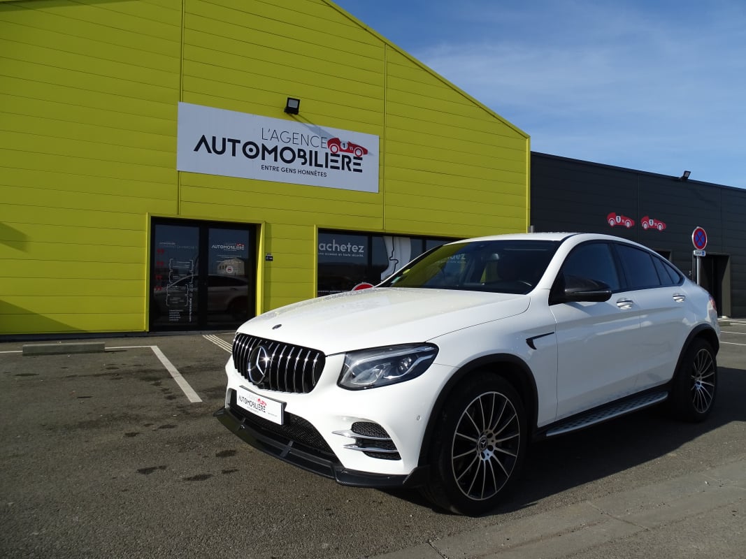 Mercedes-Benz Classe GLC Coupé 250d Sport Line 4MATIC 204cv — 1