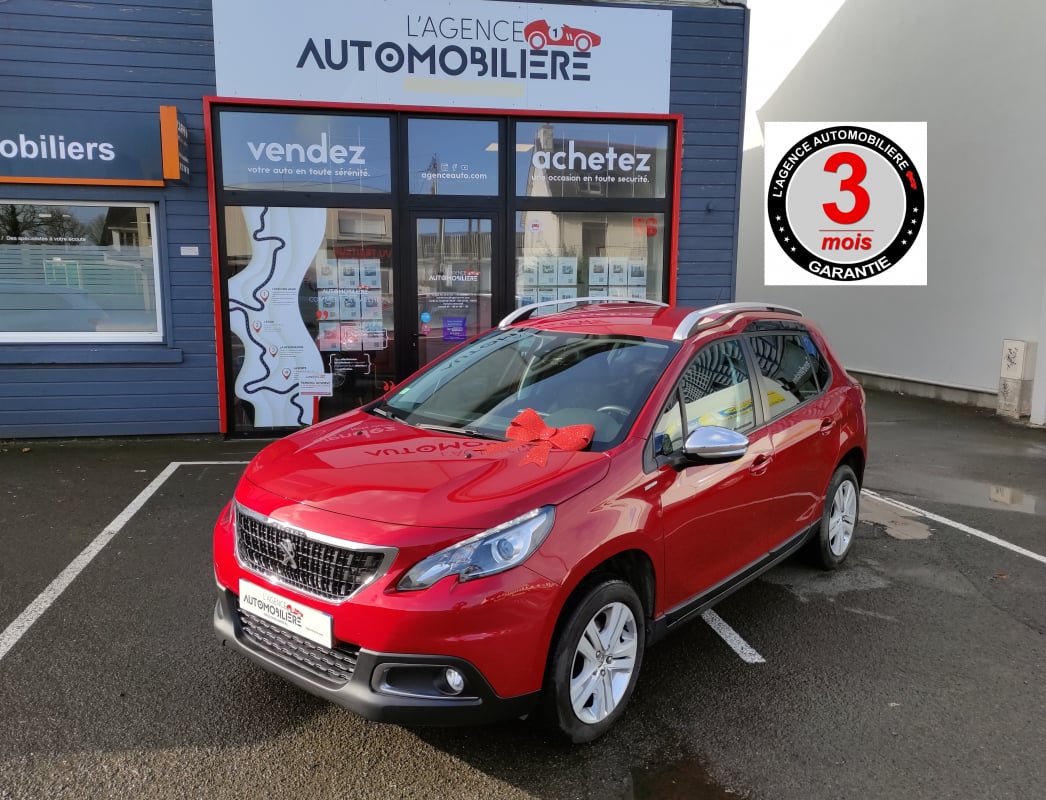 Peugeot 2008 1.2 Essence PT 110 cv BVM5 STYLE — 1