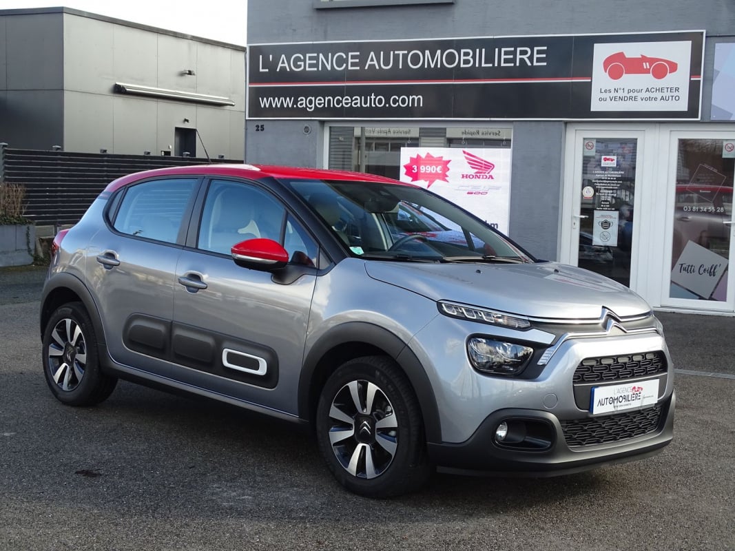 Citroen C3 1.2 PURETECH 110 CV SHINE — 1