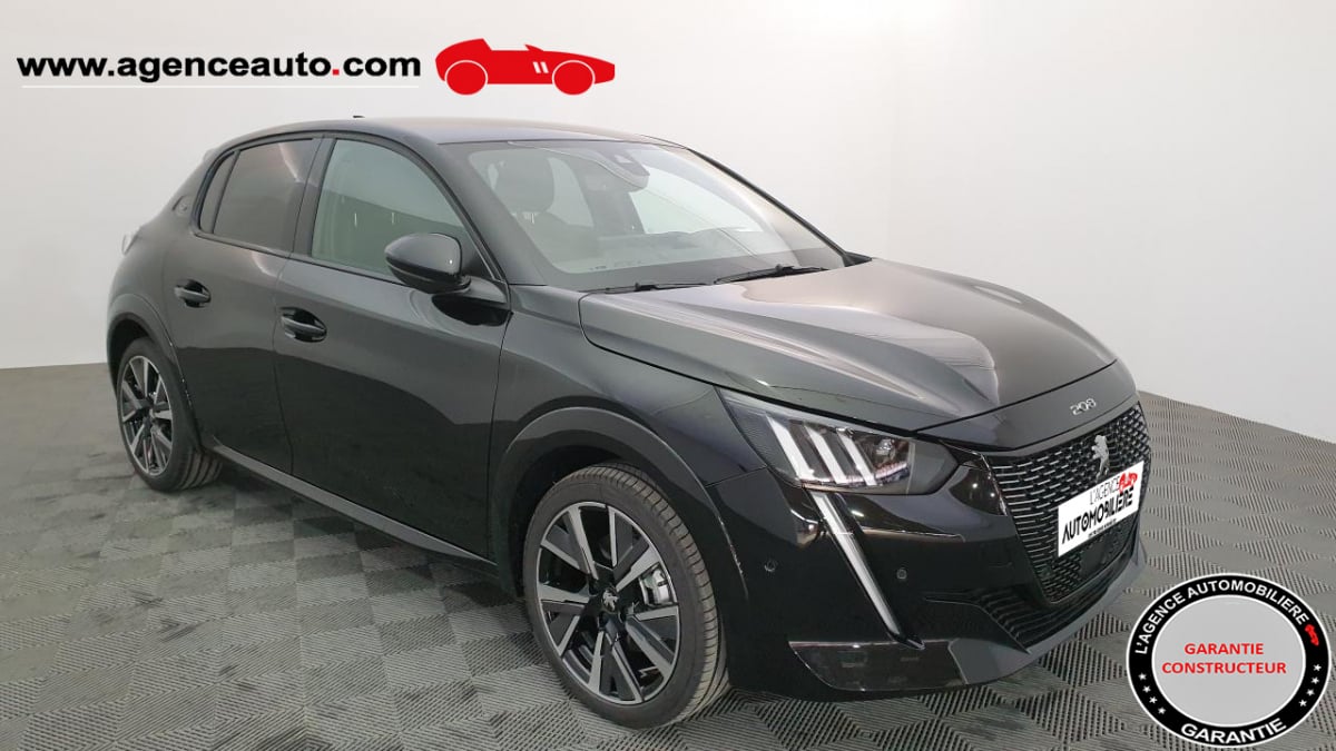 Peugeot 208 1.2 PURETECH 100CV EAT8 GT + TOIT PANO + PACK DRIVE ASSSIT PLUS — 1