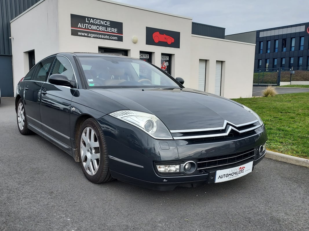 Citroen C6 2.7 HDI 204 CH V6 EXCLUVSIVE — 1