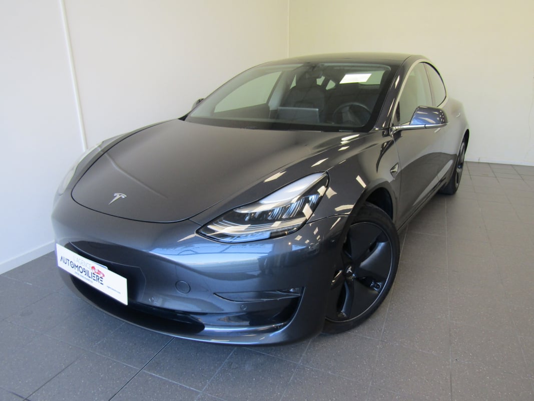 Tesla Model 3 Long-Range Dual Motor AWD Pilote automatique pleine capacité — 1