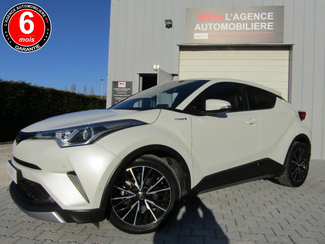 Toyota C-HR HYBRIDE 122H DISTINCTIVE — 1