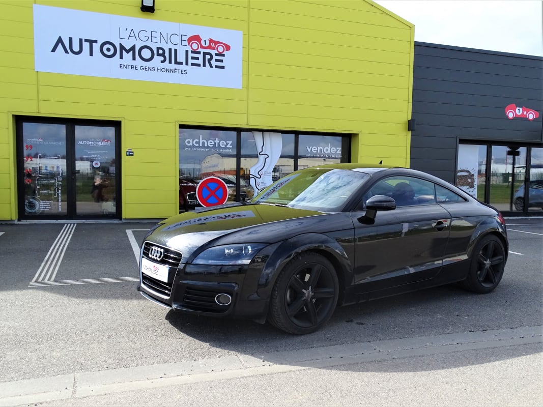 Audi TT Coupé 2.0 TFSi 16V S-tronic 211cv BVA — 1