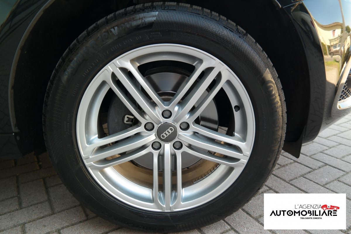 Audi Q5 3.0 V6 TDI quattro S tronic SLine 239 cv — 29