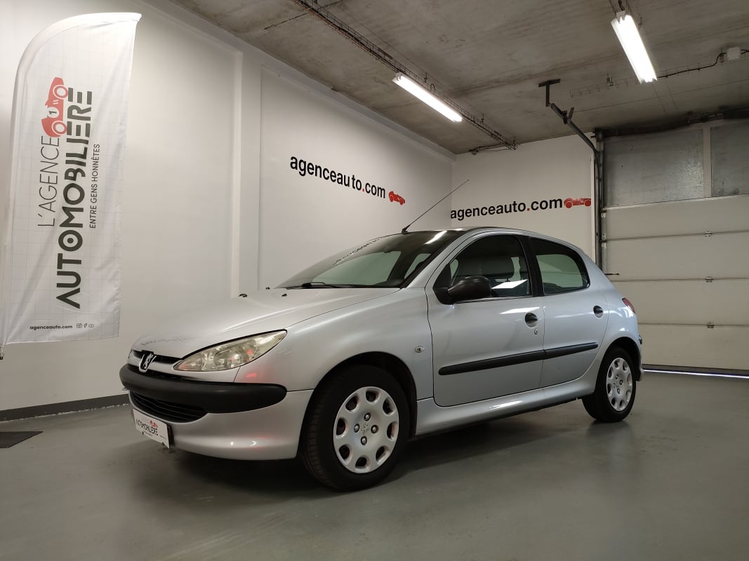 Peugeot 206 1.4 HDI XT 5P + DISTRIBUTION OK — 1