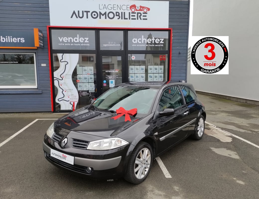 Renault Megane Coupé 1.6 i 16V 115cv CONFORT DYNAMIQUE — 1
