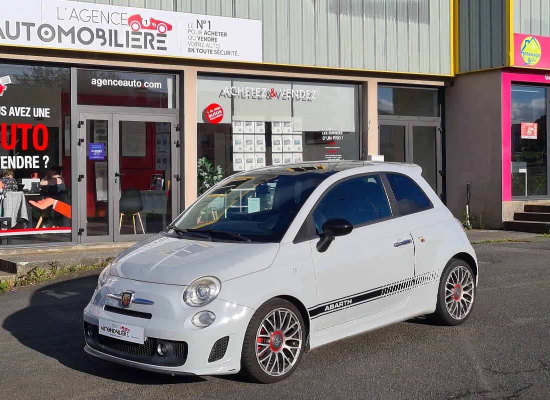 Abarth 500 1.4 TB 16V 135 cv — 1