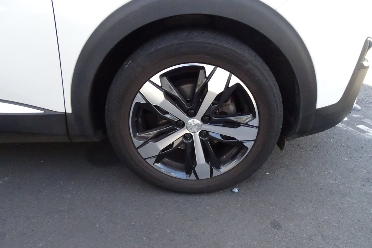 Peugeot 3008 PHASE II 1.2 THP Puretech 12V S&S 130 cv CROSSWAY — 13
