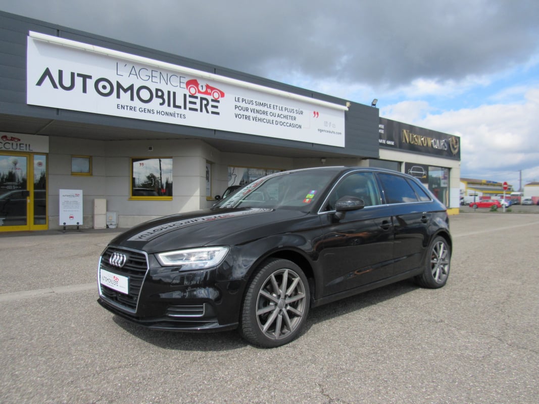 Audi A3 SPORTBACK 2.0 TDI 150 Design Luxe S-Tronic — 1