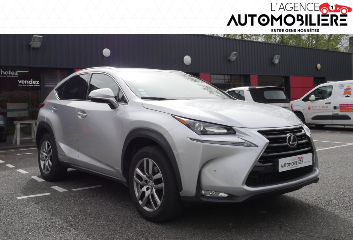 Lexus NX 300h 155 LUXE AWD BVA — 1