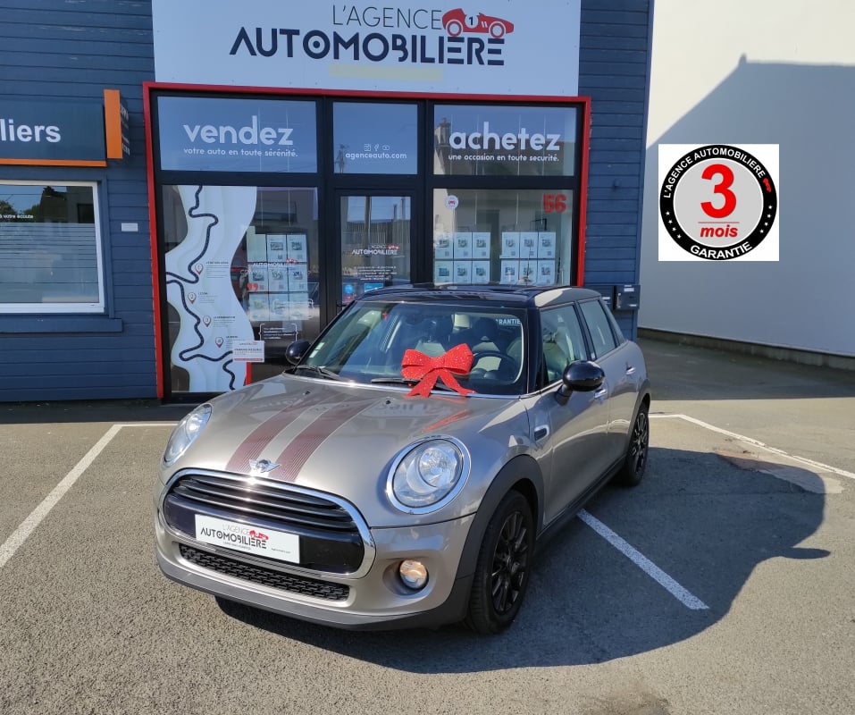 Mini Mini 5 Portes Cooper D 116 cv BVM6 SHOREDITCH — 1