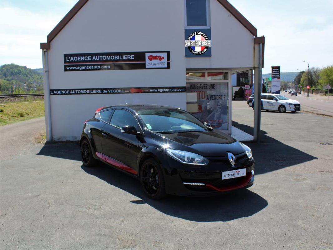 Renault Megane 2.0T 265 ch Stop&Start RS 2015 — 1