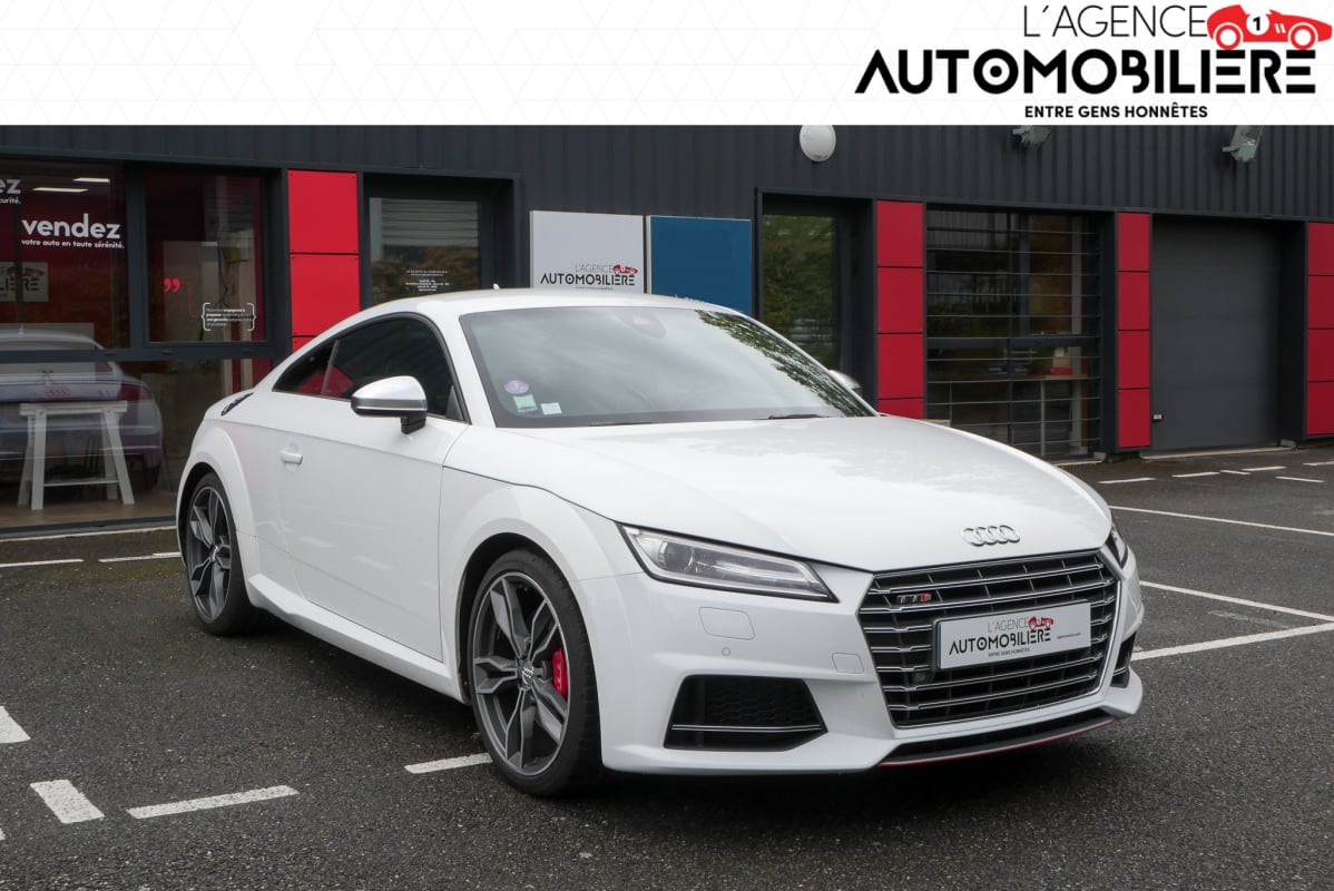 Audi TTS 2.0 MK3 TFSi Quattro 16V S-Tronic 310 — 1