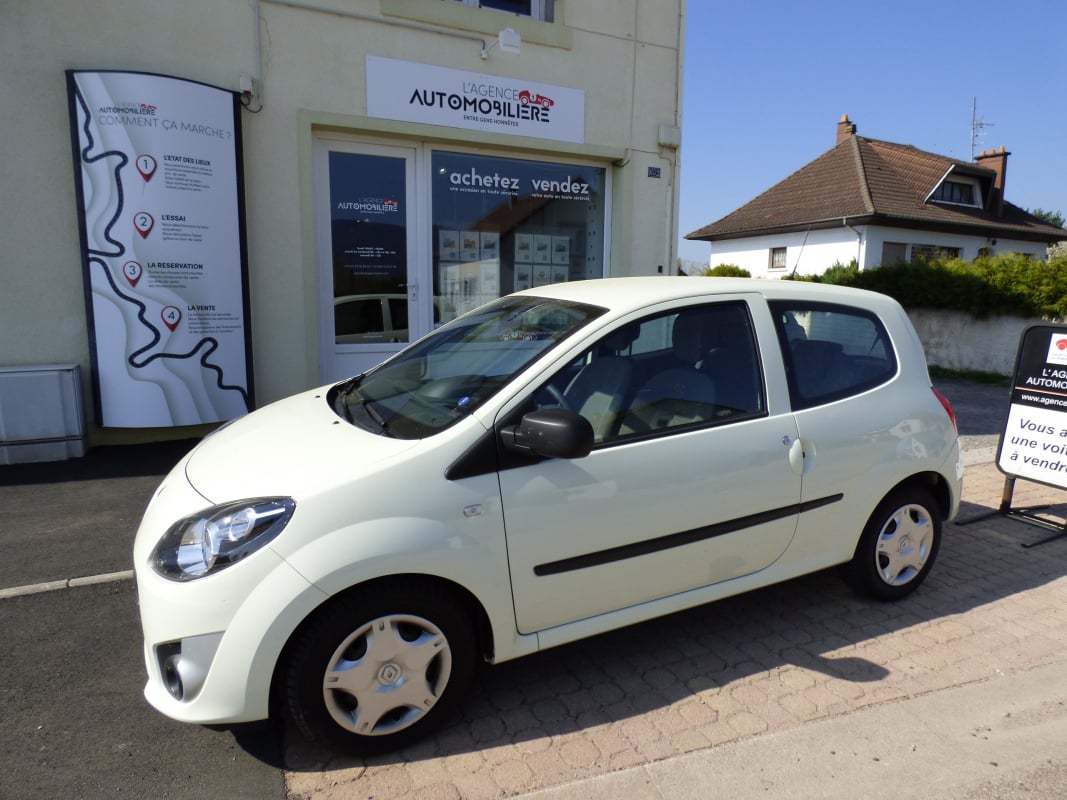 Renault Twingo II 1,2 i 75 Authentique — 1