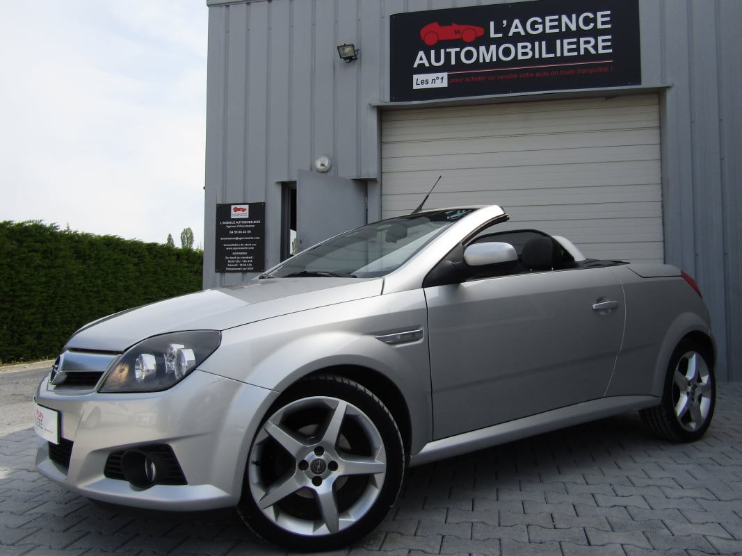Opel Tigra TWIN TOP 1.8 125CH SPORT — 1