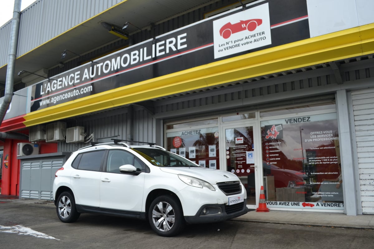 Peugeot 2008 1.6 BlueHDi 100ch Business Pack — 1