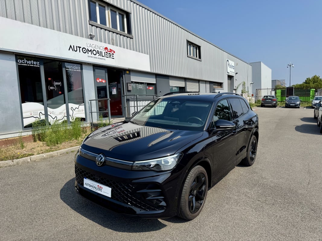 Volkswagen Tiguan 1.5 eHybride 272 cv R-Line Exclusive DSG6 Pack Design 'Black R-Line' — 2