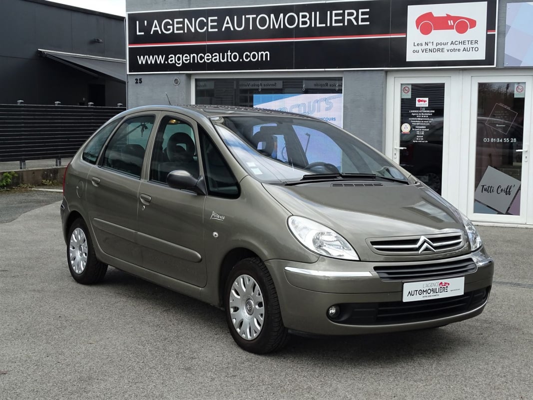 Citroen Xsara Picasso 1.6i 16V 110 ch Pack BVM5 1ere MAIN — 1