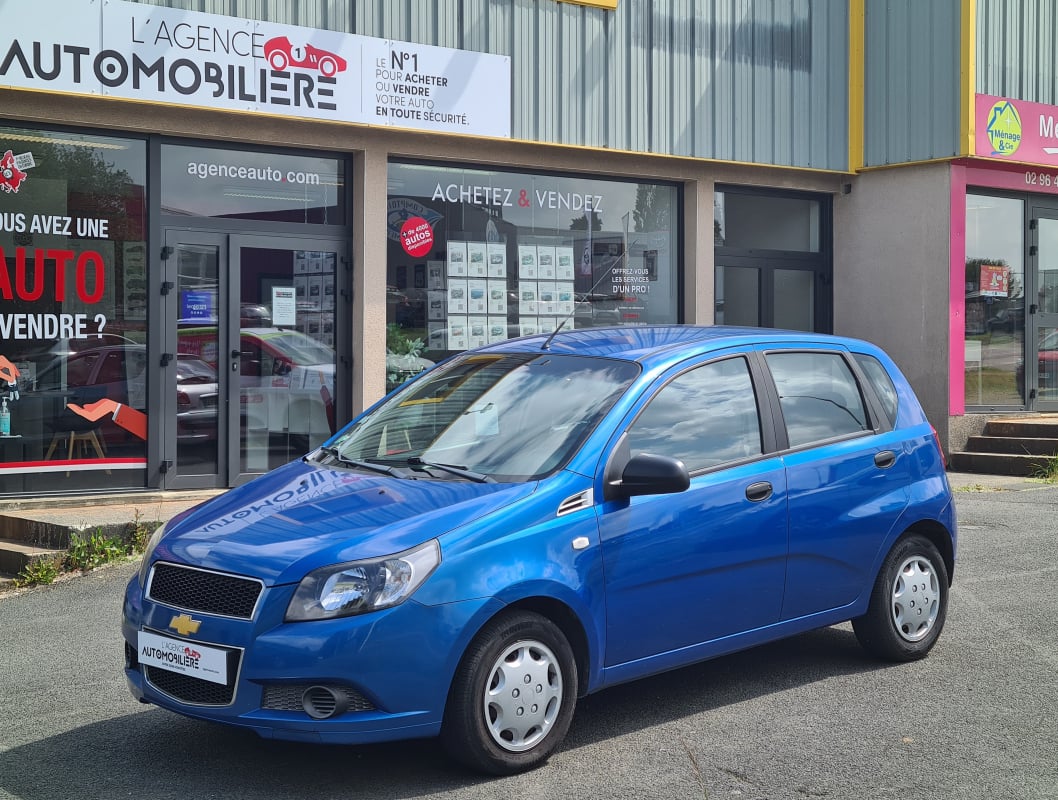 Chevrolet Aveo 1.2 i 16V Hatchback 84 cv SUPER ETAT — 1