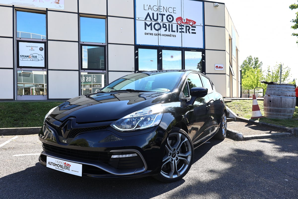 Renault Clio IV RS 200ch EDC — 1