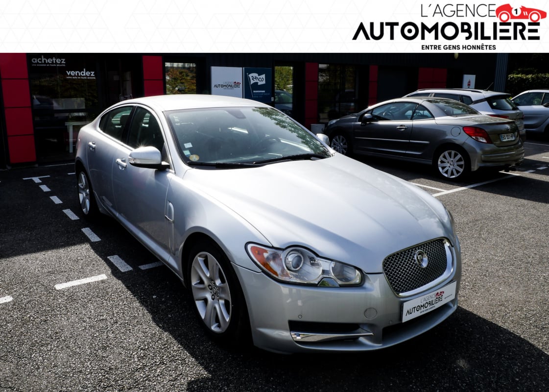 Jaguar XF 2.7 D 205 BI-TURBO LUXURY PREMIUM BVA — 1