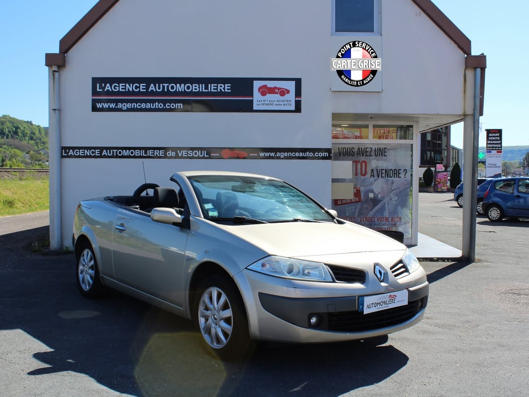 Renault Megane CC 1.9 dCi 130 Dynamique — 1