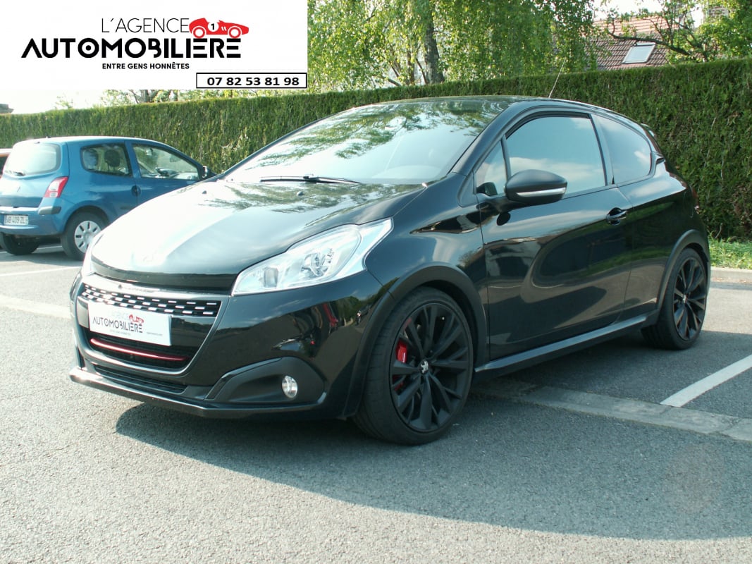 Peugeot 208 1.6 THP GTI 208 cv By Peugeot Sport — 1