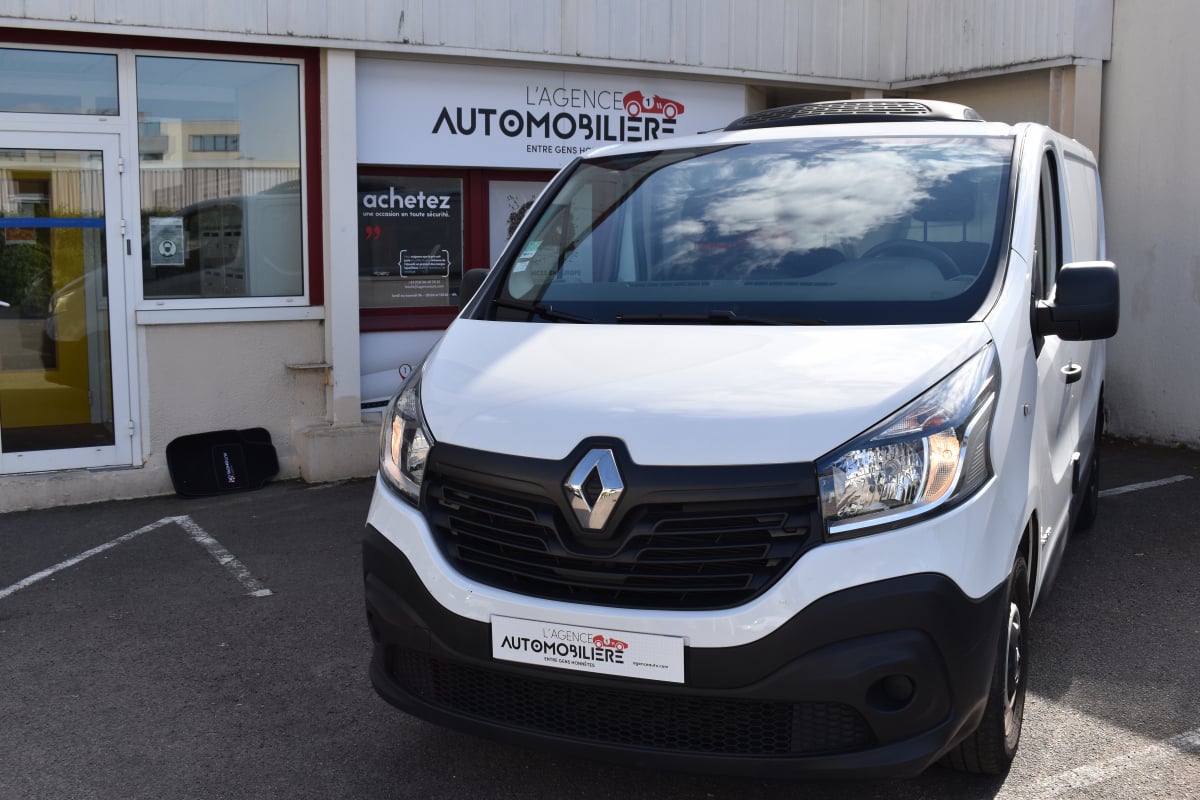 Renault Trafic III 3 confort frigorifique Fourgon L1H1 1.6 dCi 16V 120cv — 1