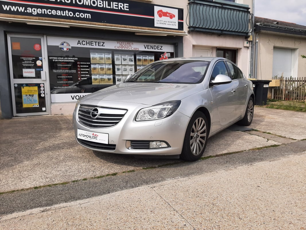Opel Insignia 2.0 CDTI 160 Cosmo BVA 6 — 1