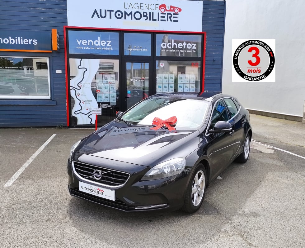 Volvo V40 D2 1.6 TDi BVM6 115 cv Momentum Business — 1
