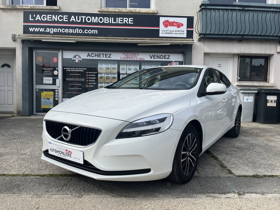 Volvo V40 D2 120 cv Itek — 1