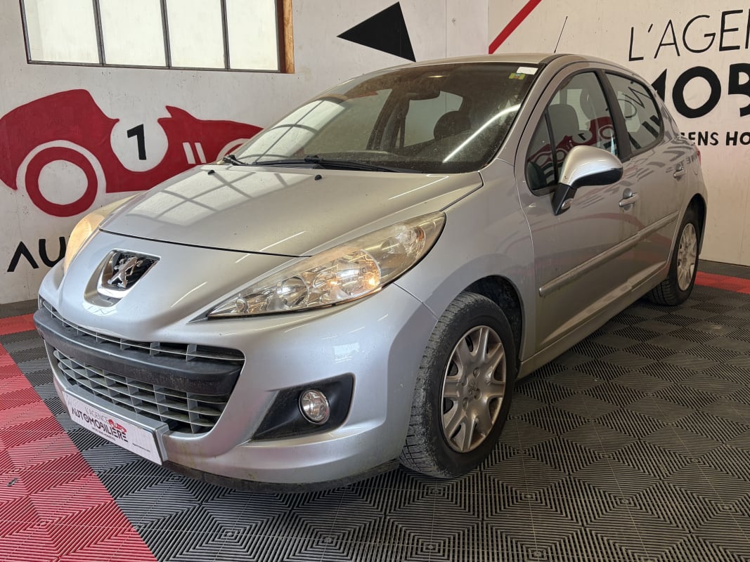 Peugeot 207 5 portes 1.6 HDi 92 CV CH voiture gagee vendu à l'export ou marchand — 2