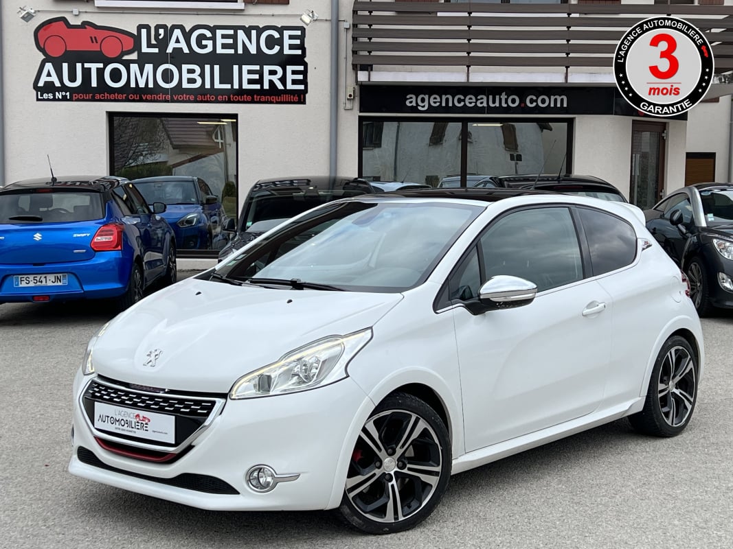 Peugeot 208 GTI 1.6 THP 200 ch TOIT PANO — 1