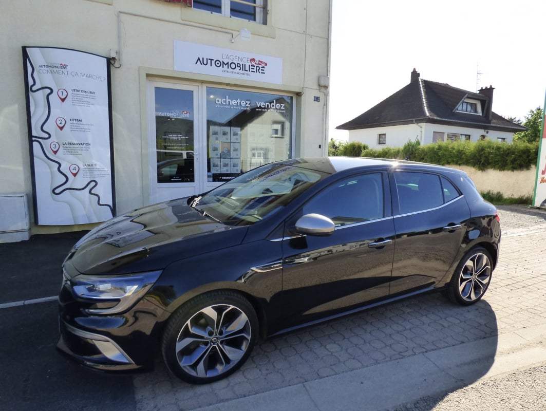 Renault Megane IV 1,5 Blue DCI 115 Gt-Line Intens — 1