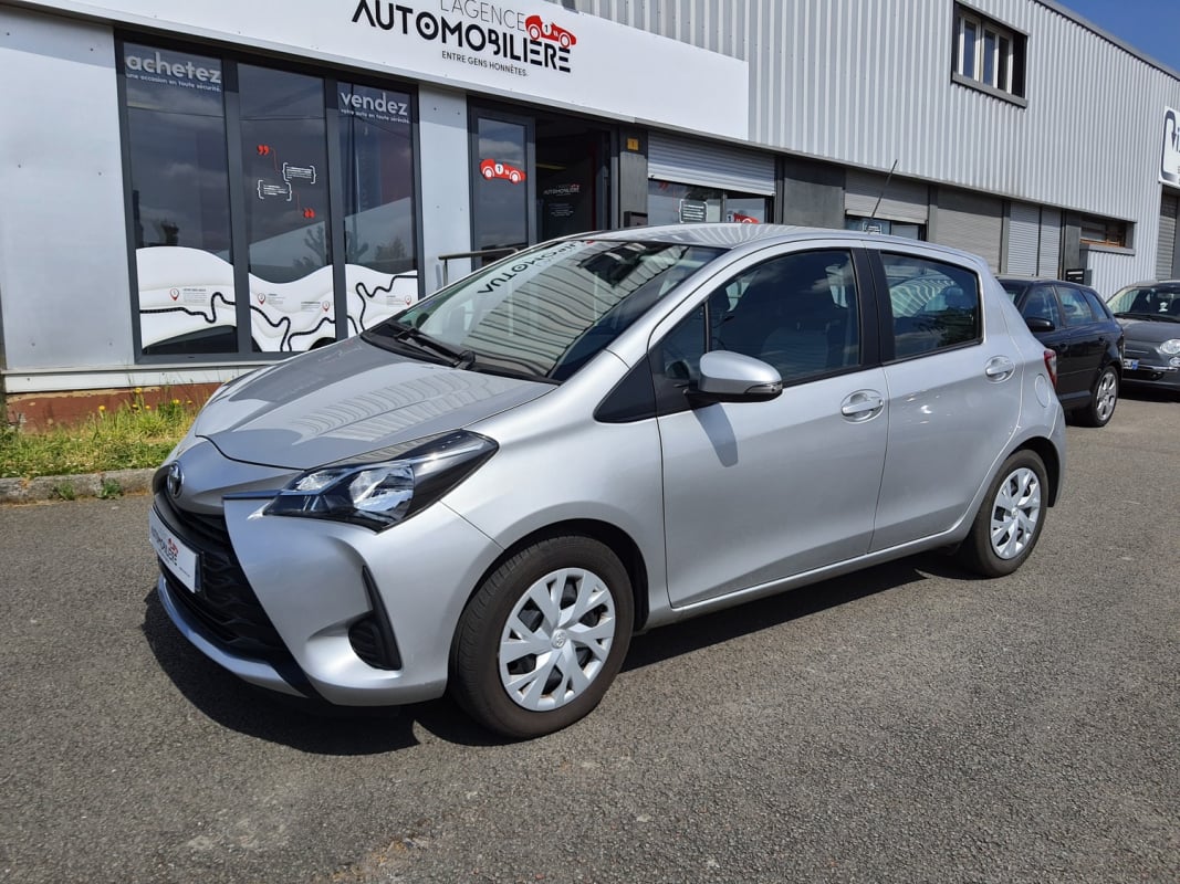 Toyota Yaris 1.0 VVTI 70 ULTIMATE 1ERE MAIN — 1