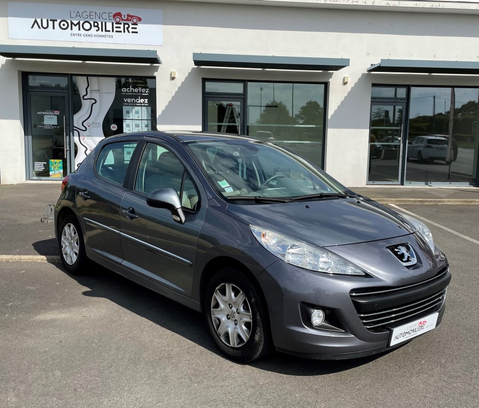 Peugeot 207 207 PREMIUM 1.6 VTI 120 CH — 1