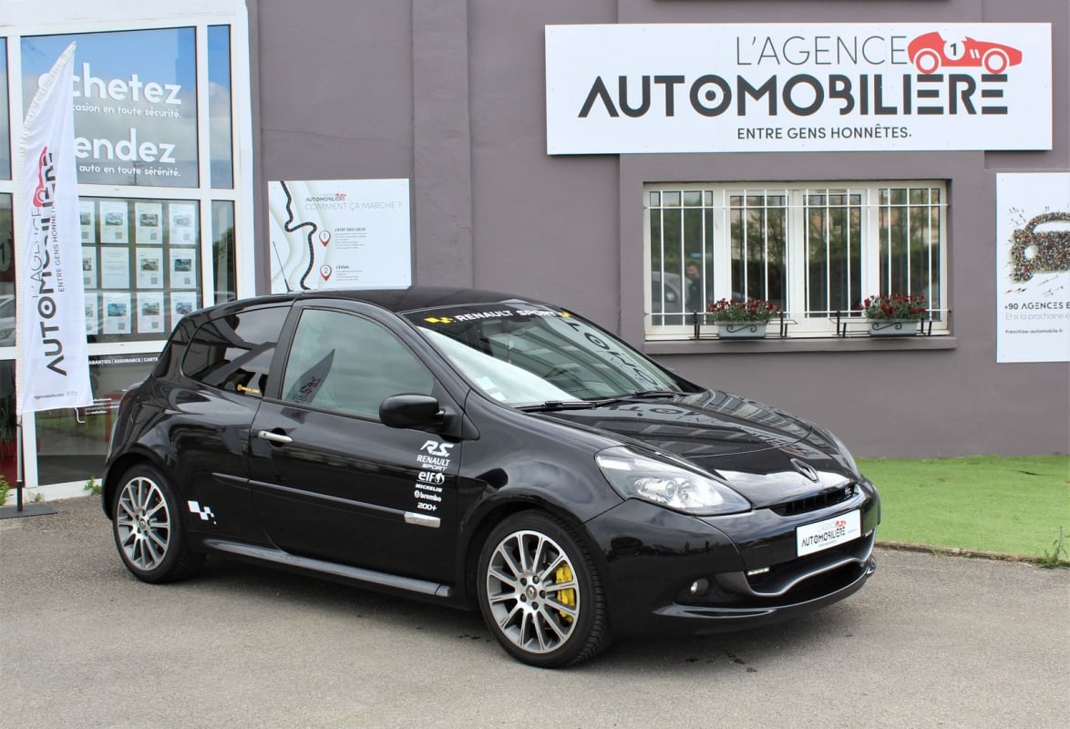 Renault Clio 201 CV - 2.0 - 16 V - RS - SPORT — 1