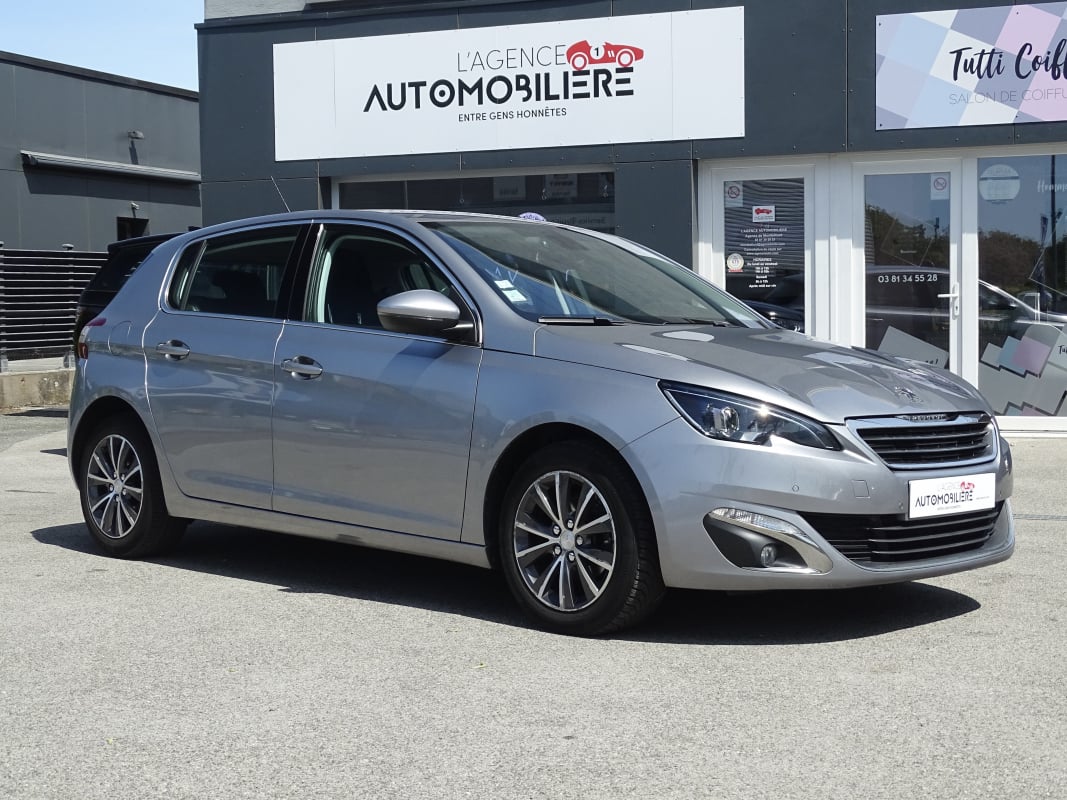 Peugeot 308 1.6 HDI 92CV ALLURE 2EME MAIN — 1