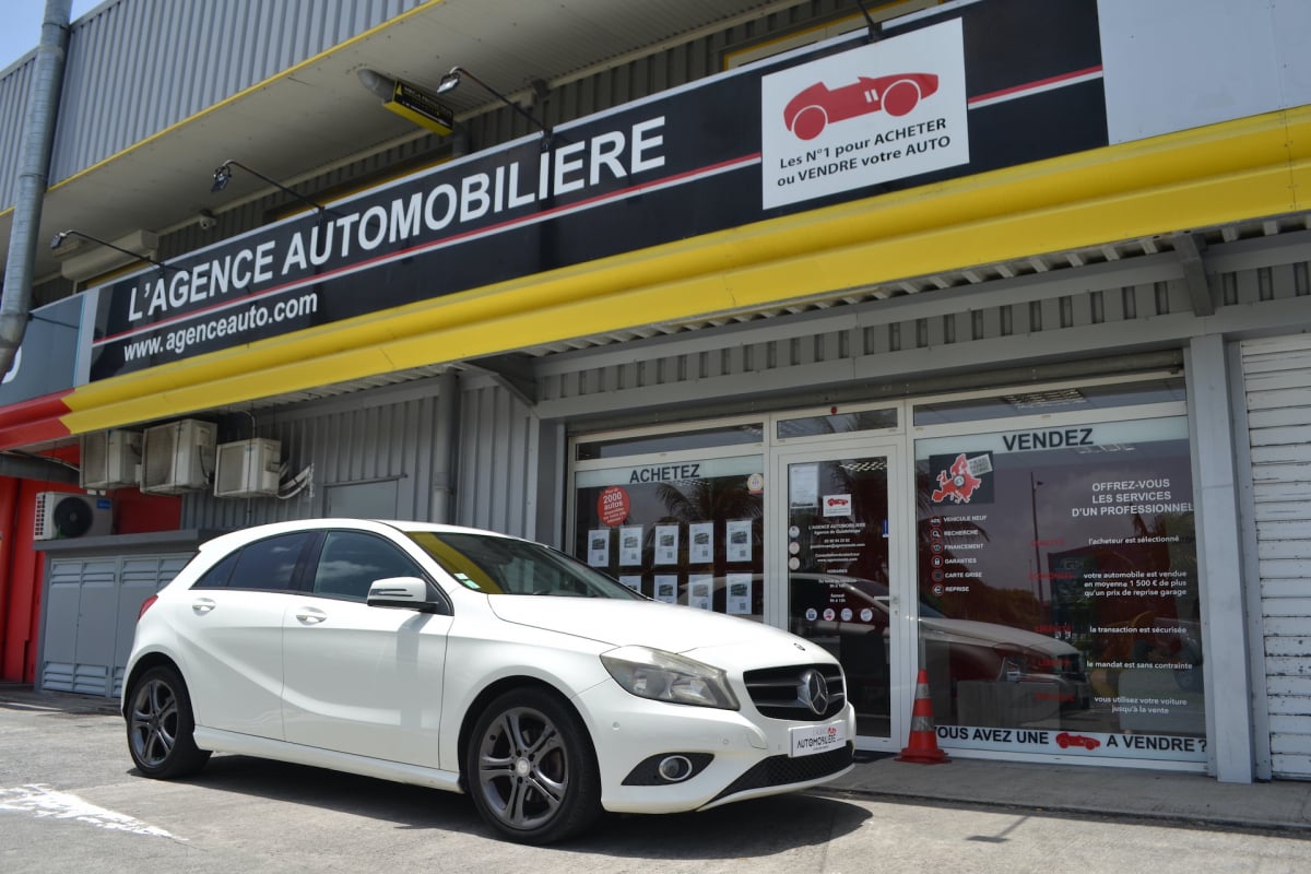 Mercedes-Benz Classe A A 180 Intuition 7G-DCT janvier — 1